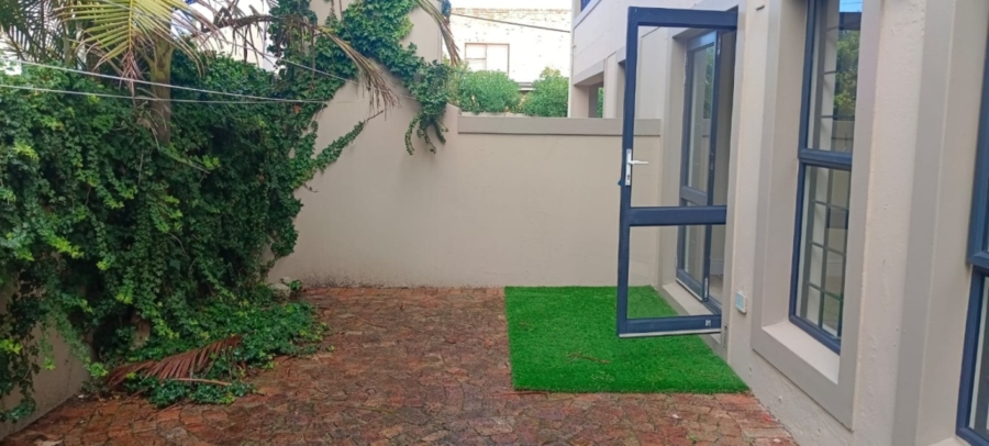 3 Bedroom Property for Sale in Sandbaai Western Cape